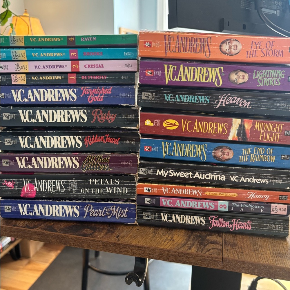 Paperback Book Set - Assorted Colors